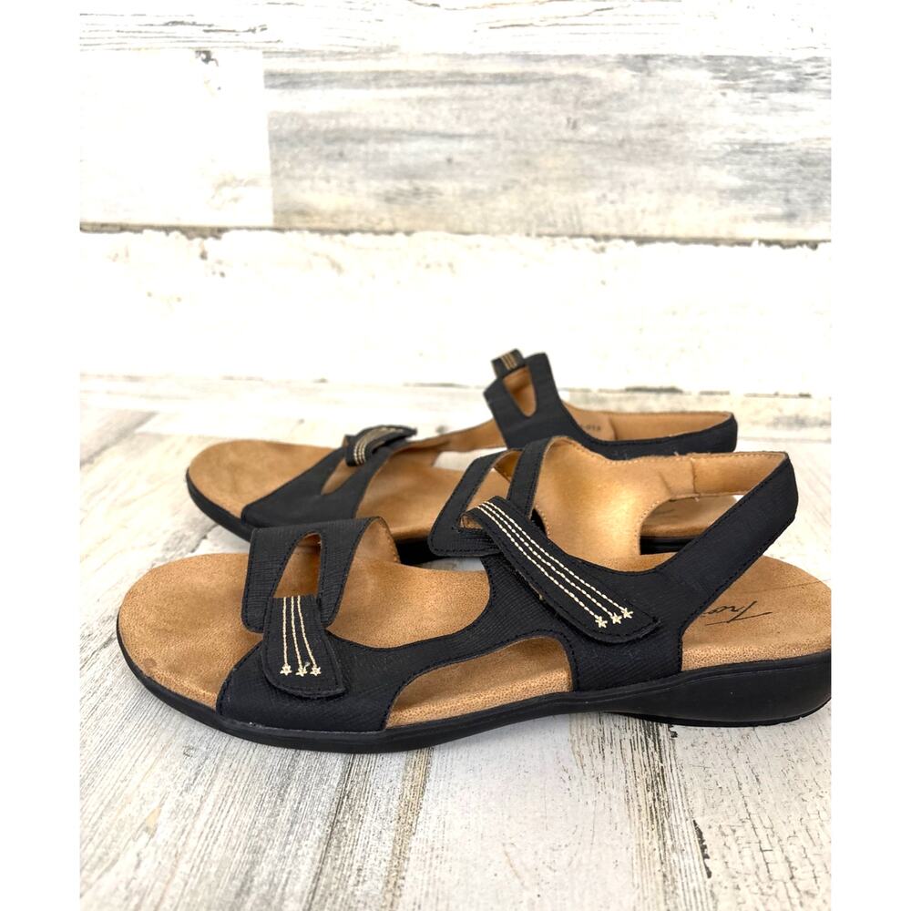Trotters Womens 9 Wide Black Katarina Sandal Textile Adjustable Strap
